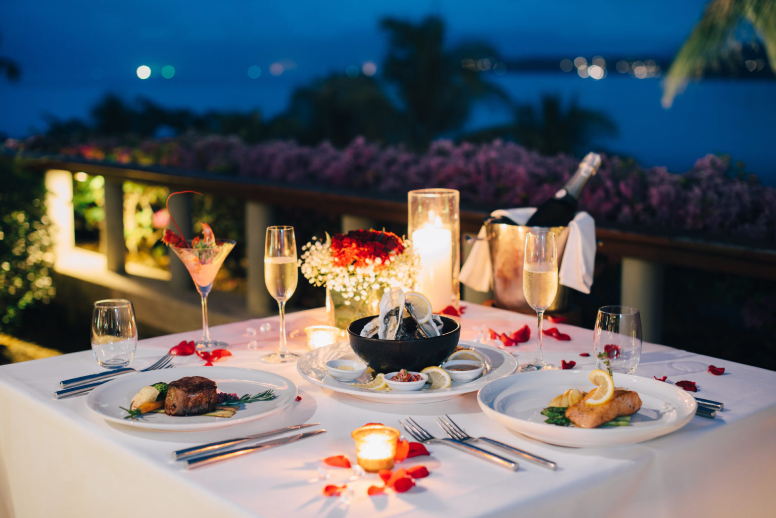 Romantic Candlelight Dinner Table Setup For Valentine's Day With